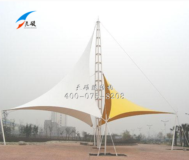 河北承德兴隆广场景观膜结构